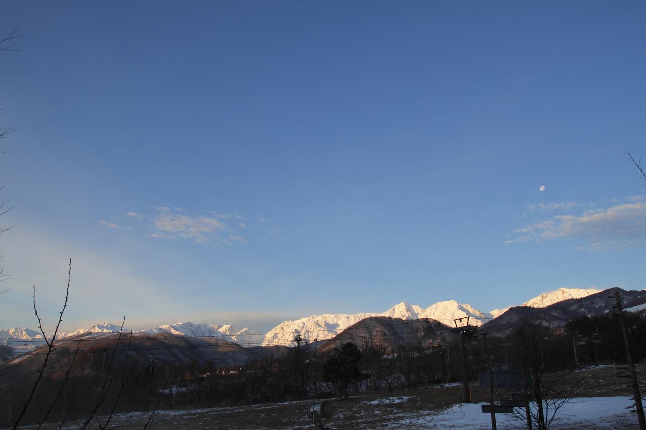 Hotel Hakuba Berghaus Otari Екстериор снимка